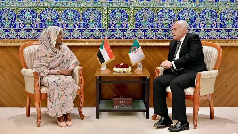 Mr. Attaf receives the Sudanese ambassadress to Algeria